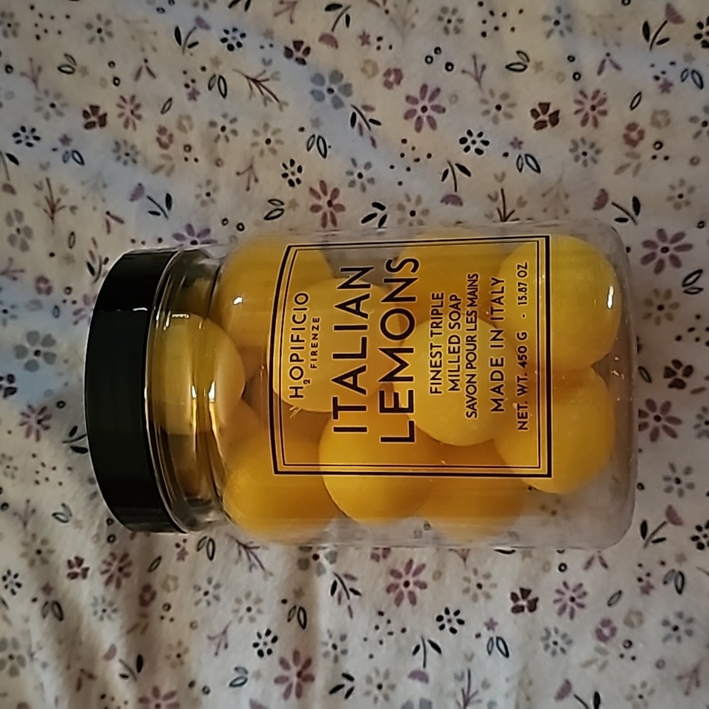 Hopificio lemon soaps